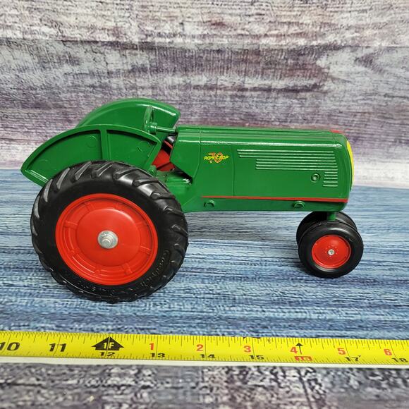 Scale models 1/16 scale Oliver row crop 70 diecast n/frontend tractor green/red - Picture 4 of 8